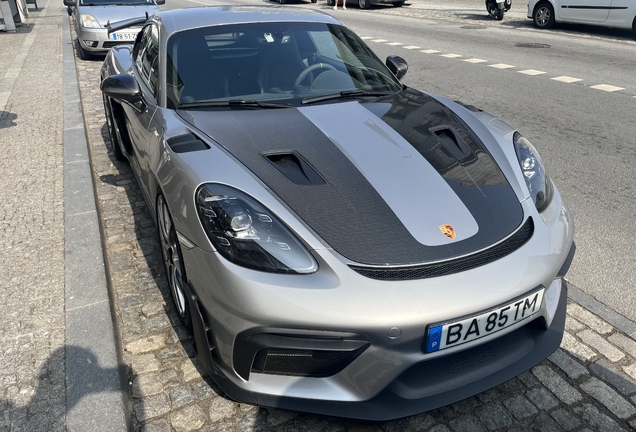 Porsche 718 Cayman GT4 RS Weissach Package