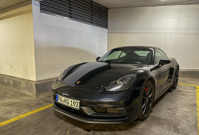 Porsche 718 Cayman GTS