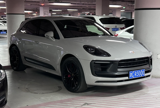 Porsche 95B Macan GTS MkIII