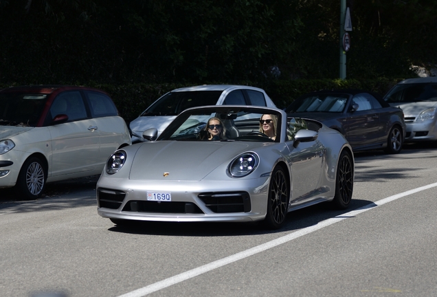 Porsche 992 Carrera 4S Cabriolet