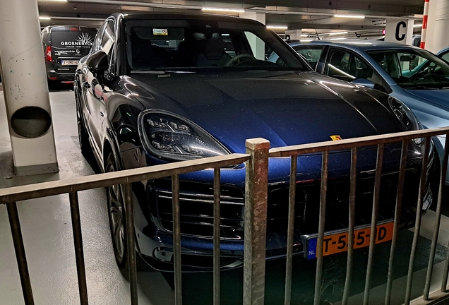 Porsche Cayenne Coupé Turbo S E-Hybrid