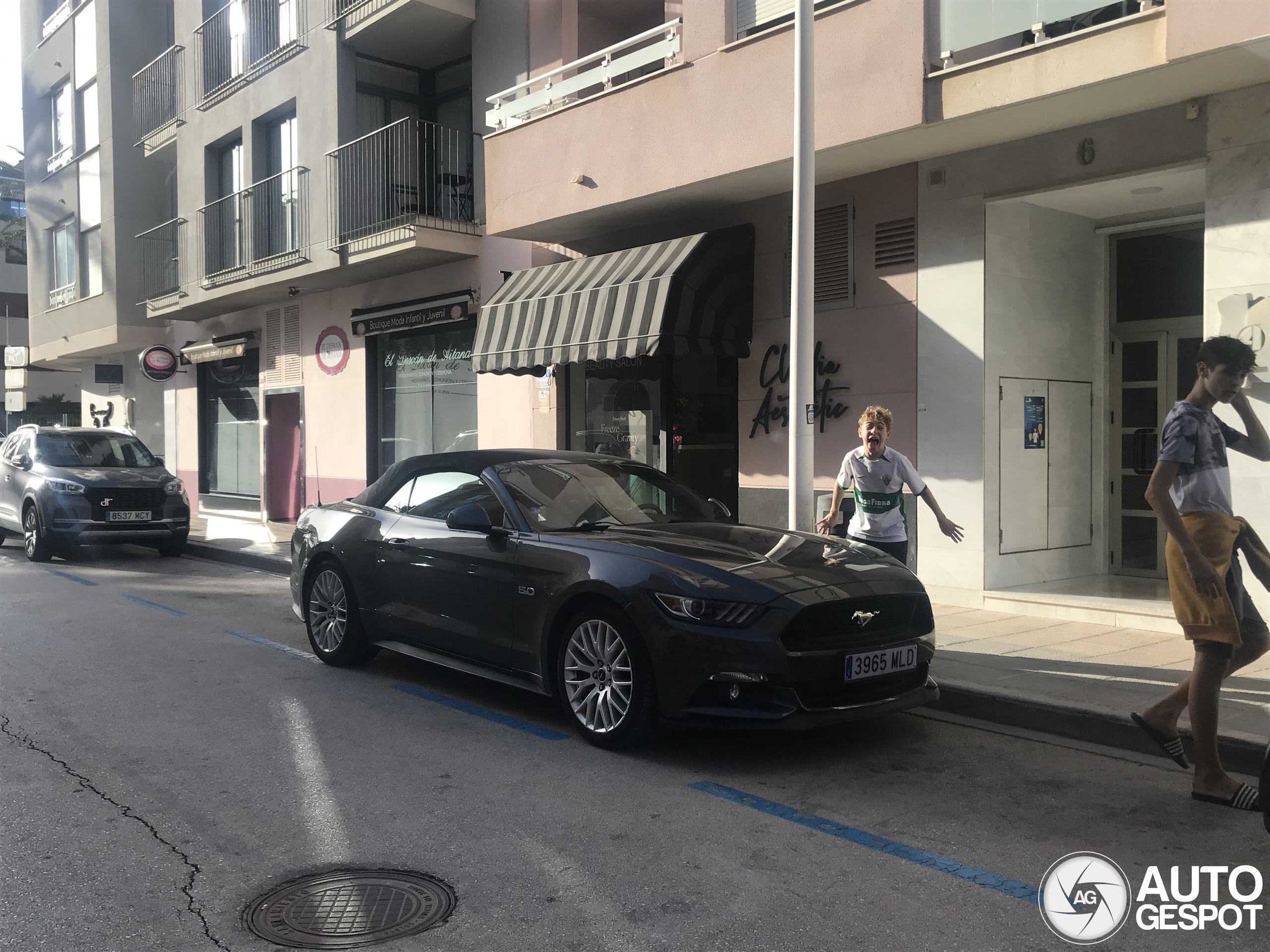 Ford Mustang GT Convertible 2015 06 October 2024 Autogespot