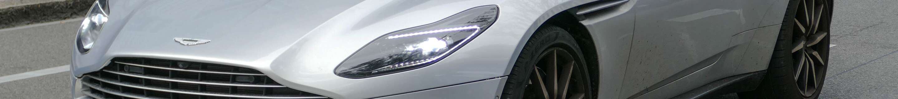 Aston Martin DB11 V8