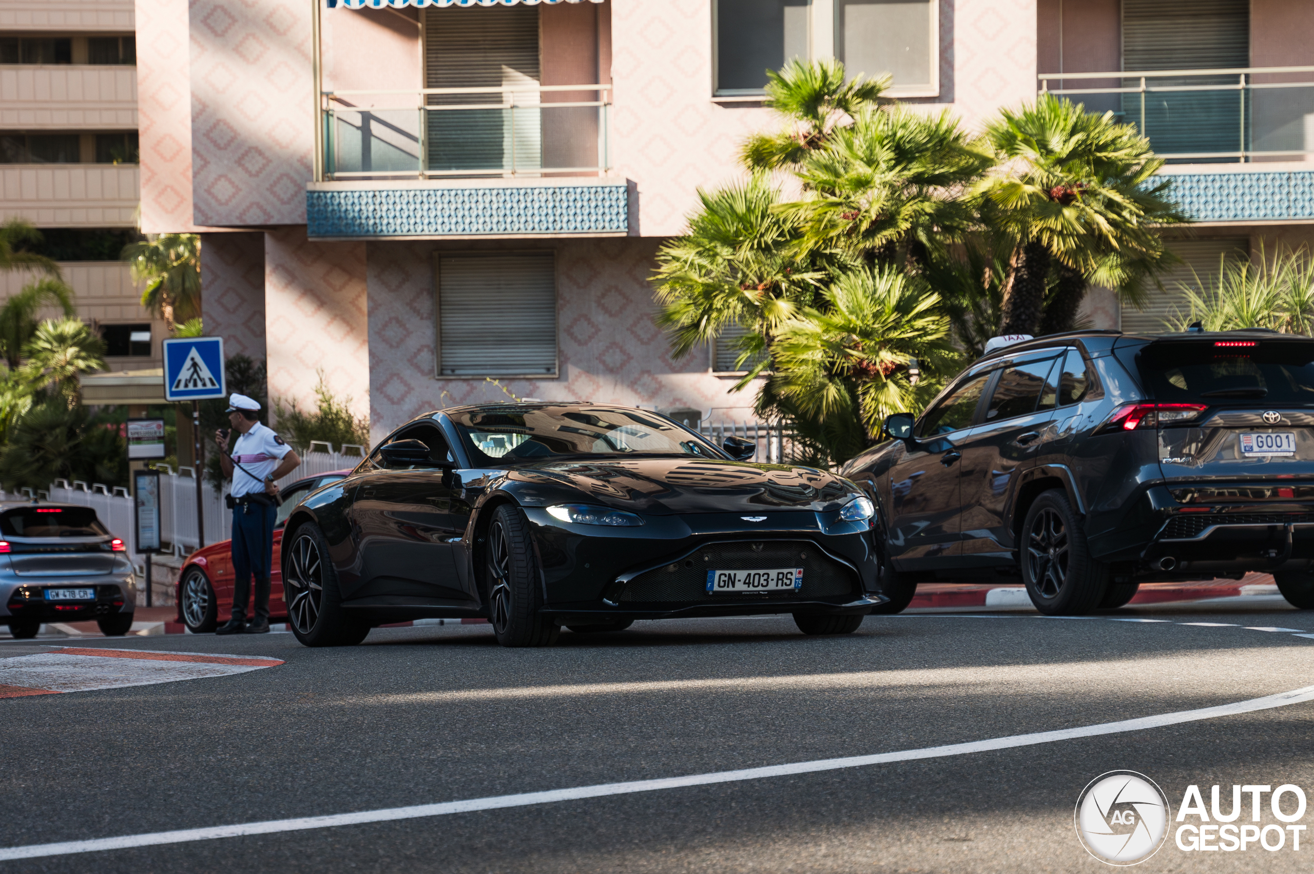 Aston Martin V8 Vantage 2018