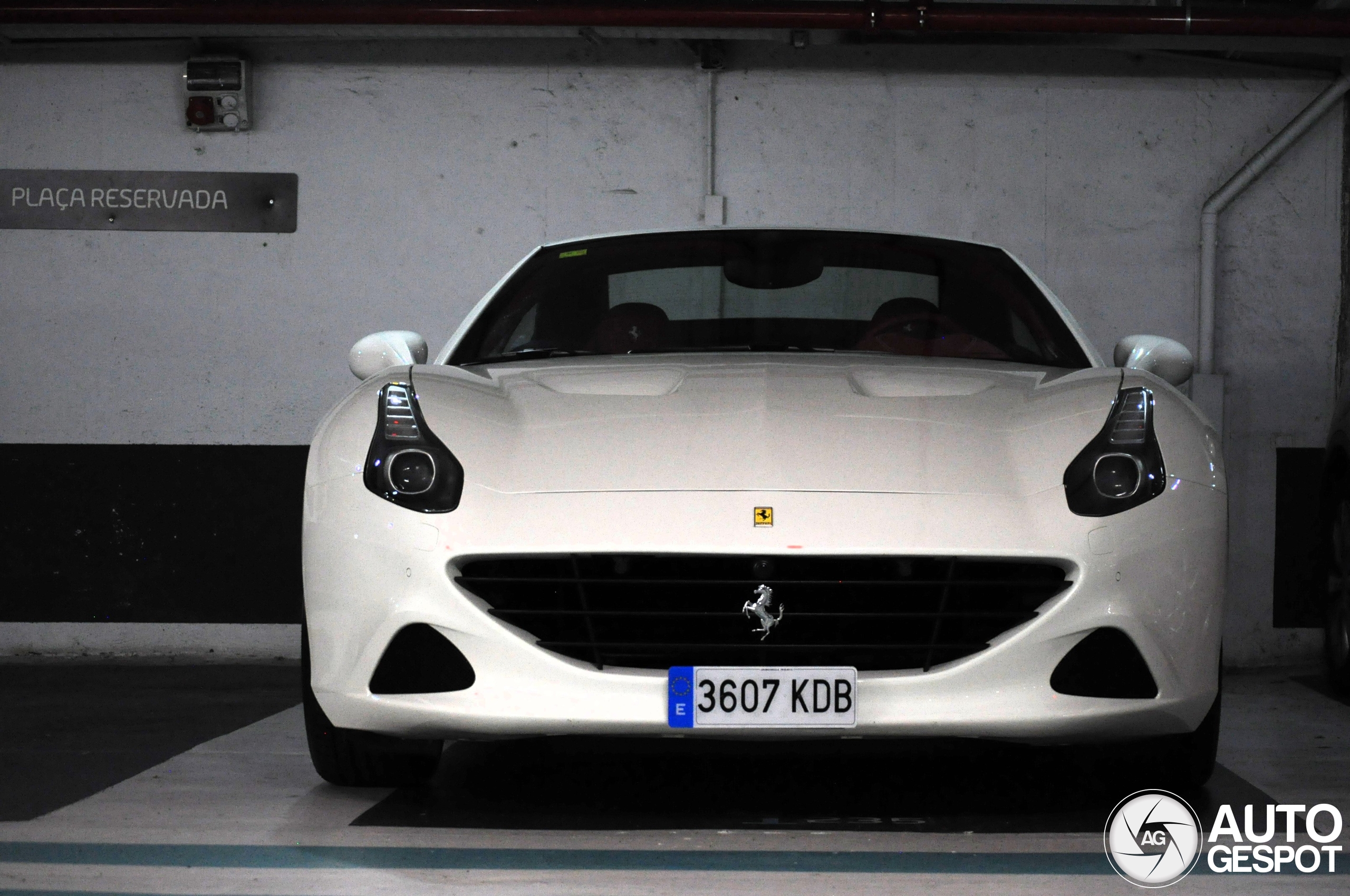 Ferrari California T