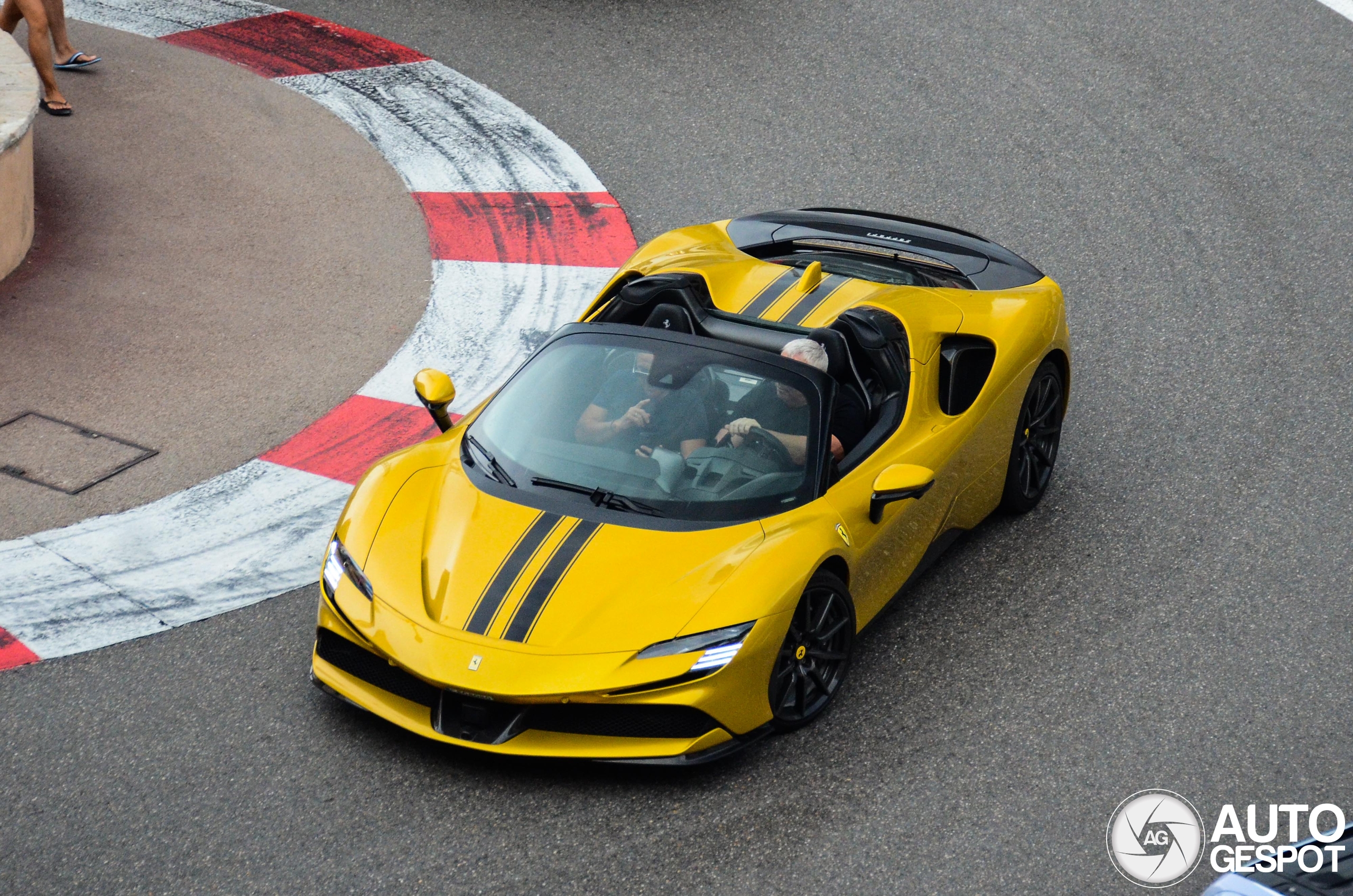 Ferrari SF90 Spider Assetto Fiorano