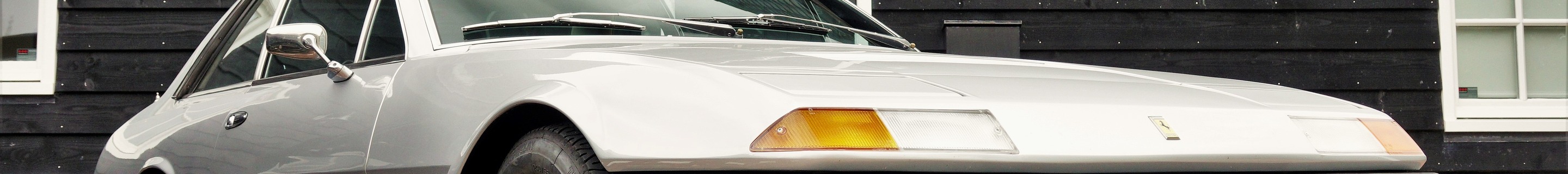 Ferrari 400i