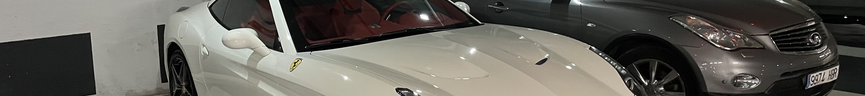 Ferrari California T