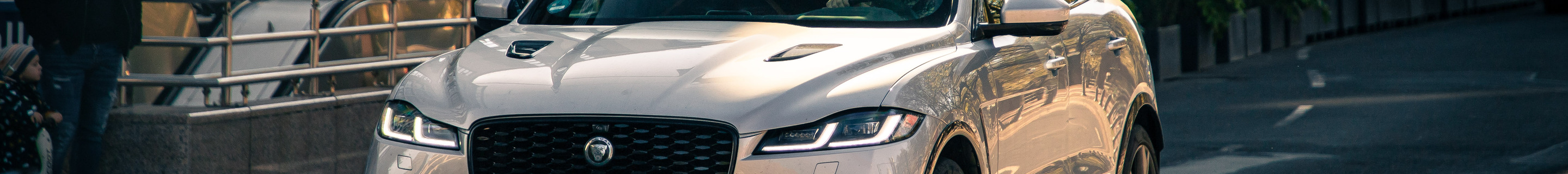 Jaguar F-PACE SVR 2021