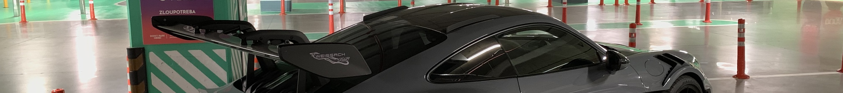 Porsche 992 GT3 RS MkI Weissach Package