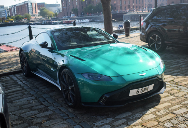 Aston Martin V8 Vantage 2018