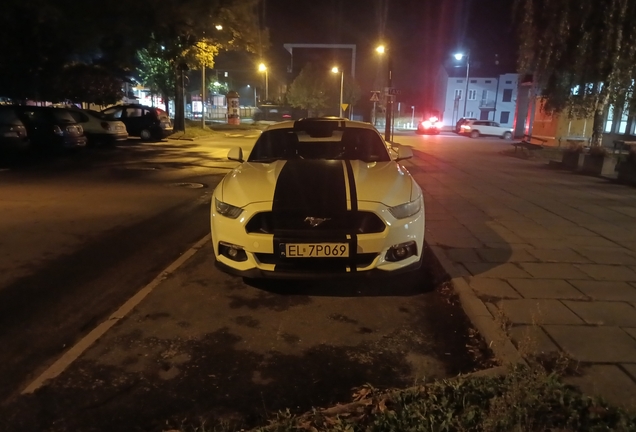 Ford Mustang GT 2015