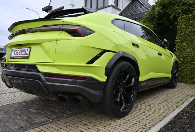 Lamborghini Urus Performante