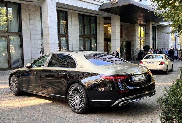 Mercedes-Maybach S 680 X223