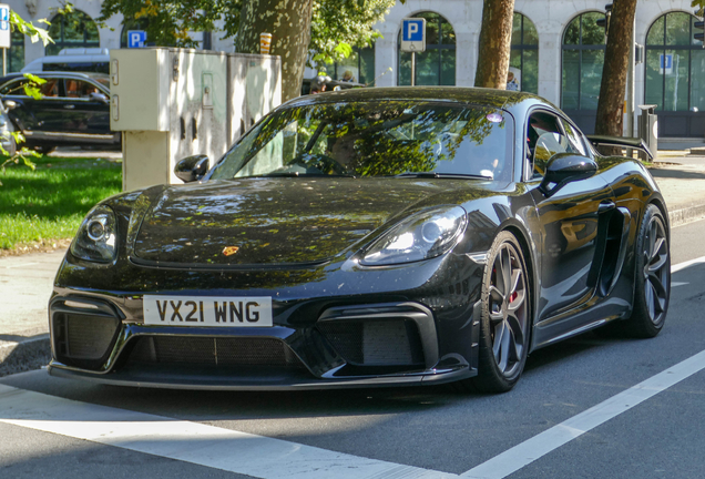 Porsche 718 Cayman GT4