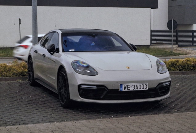 Porsche 971 Panamera GTS MkI