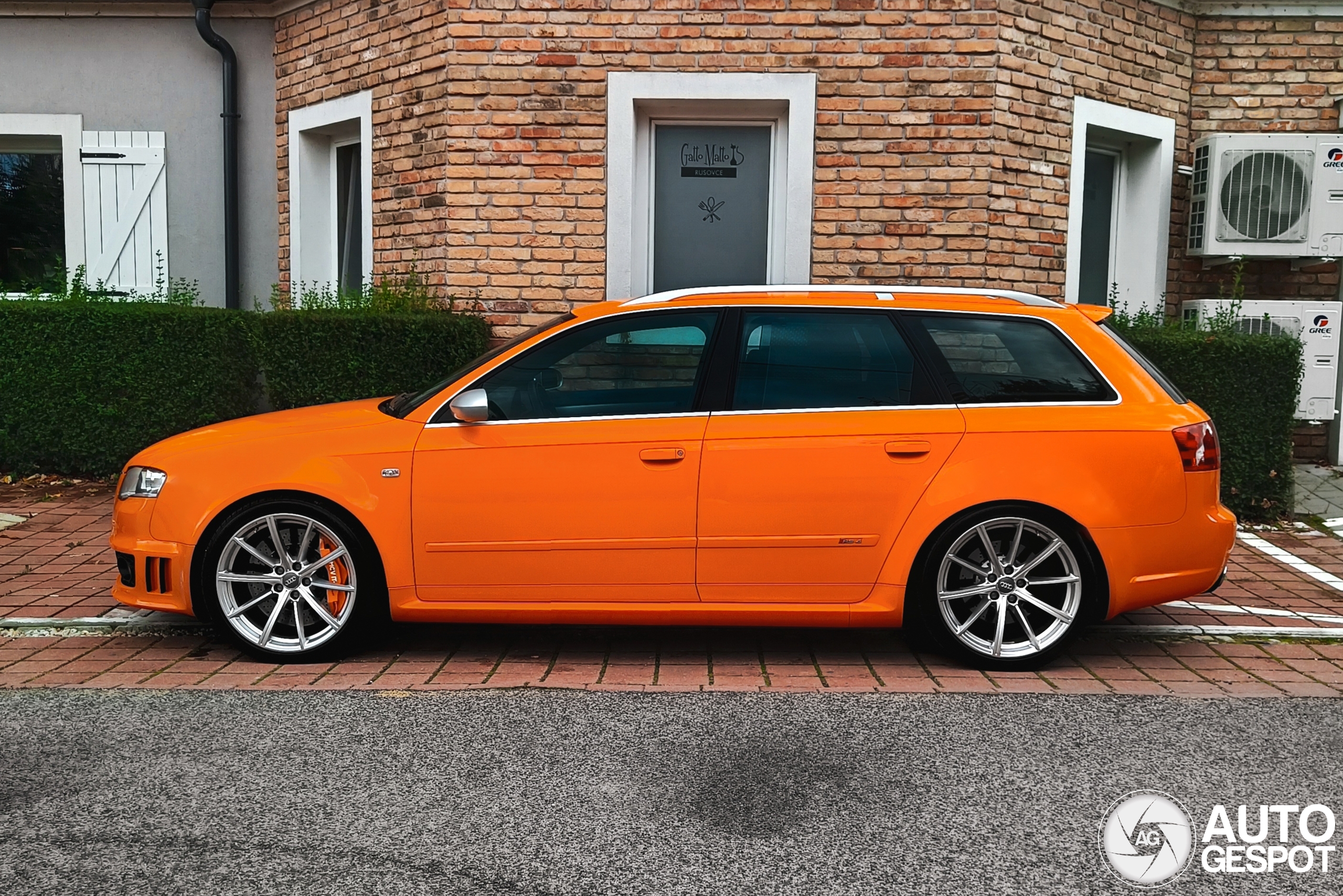 Audi RS4 Avant B7