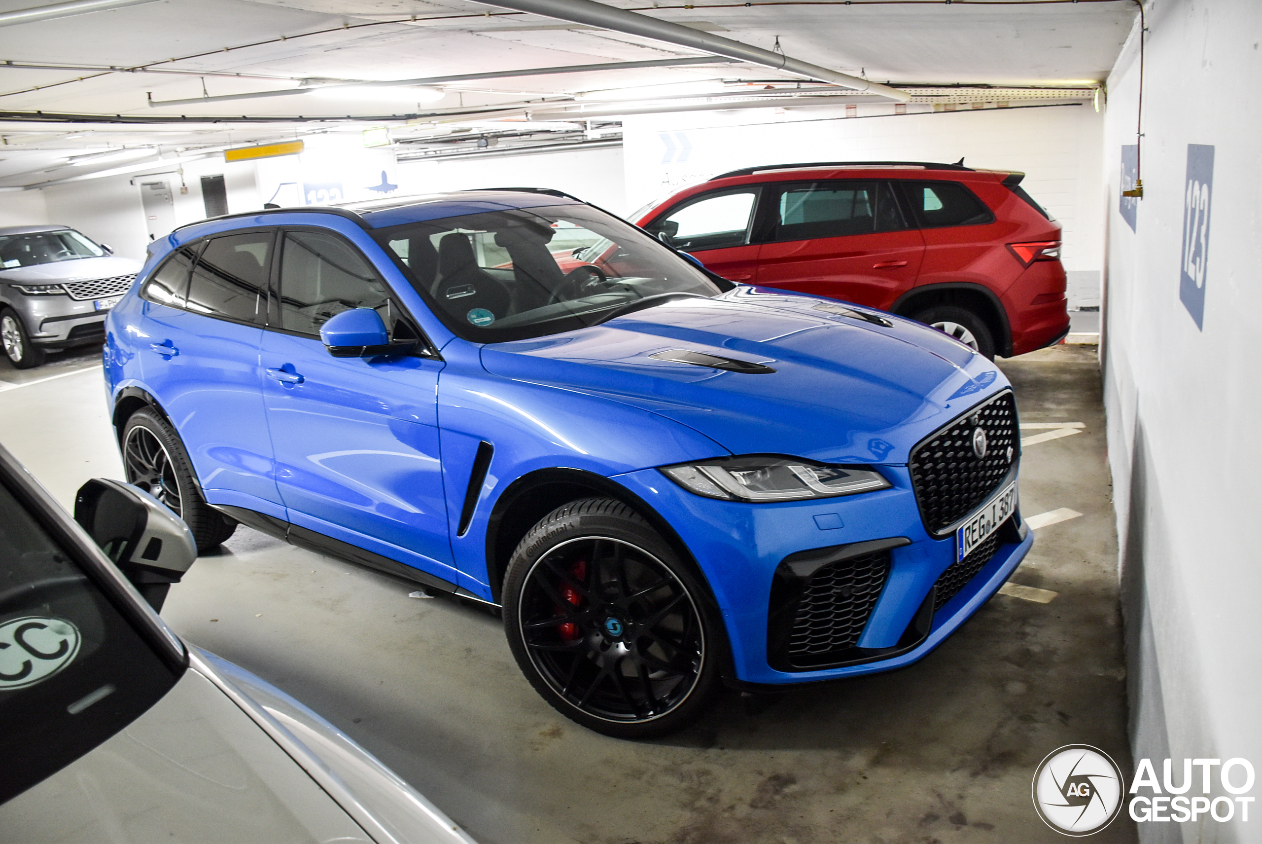Jaguar F-PACE SVR 2021