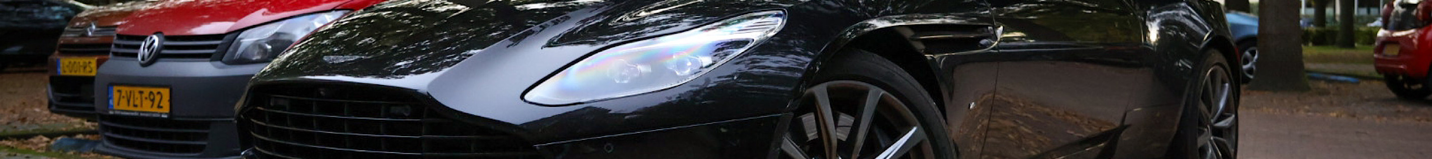 Aston Martin DB11