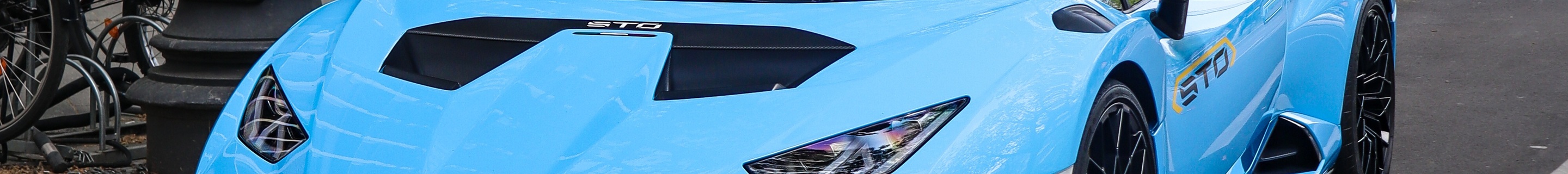 Lamborghini Huracán LP640-2 STO