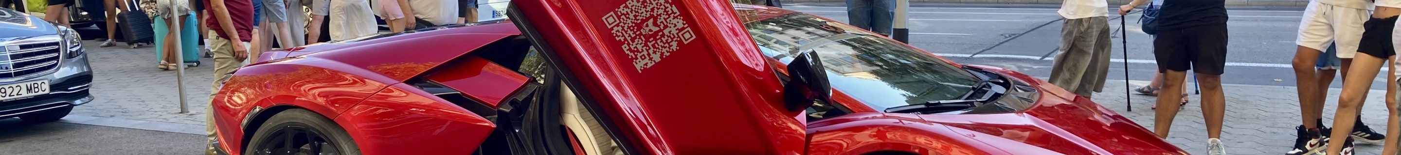 Lamborghini Revuelto