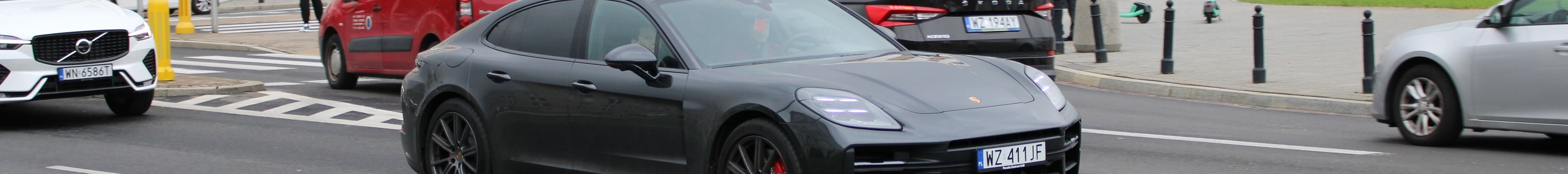 Porsche 972 Panamera GTS MkI