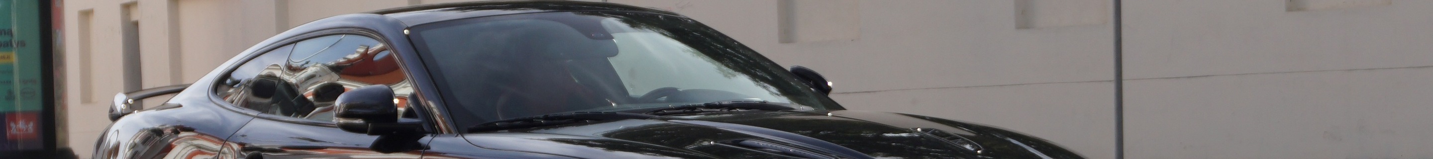 Jaguar XKR-S 2012