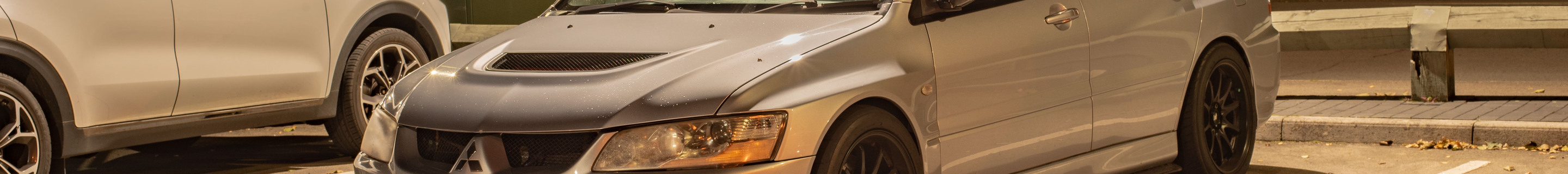 Mitsubishi Lancer Evolution VIII FQ-300