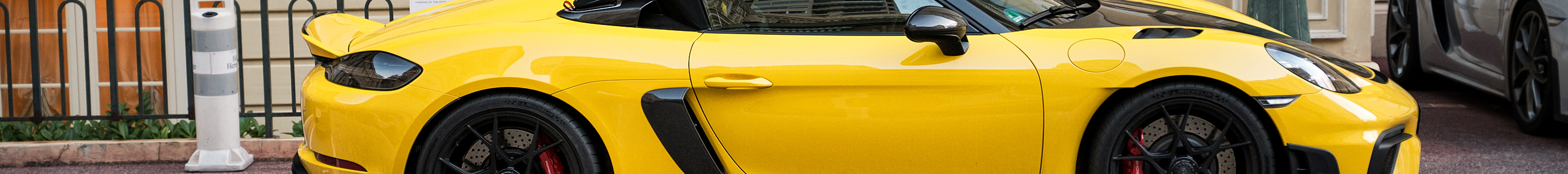 Porsche 718 Spyder RS Weissach Package