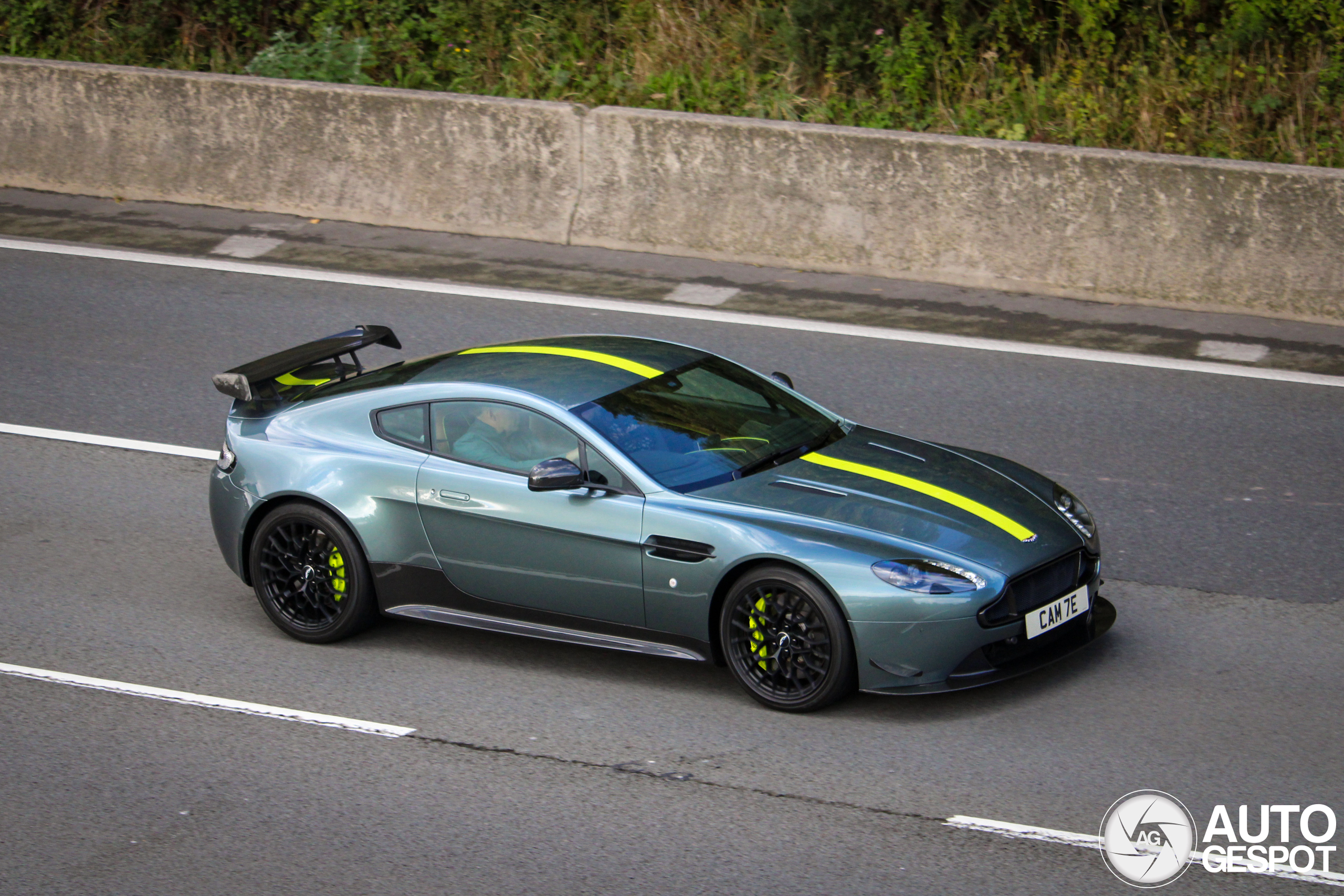 Aston Martin V8 Vantage AMR