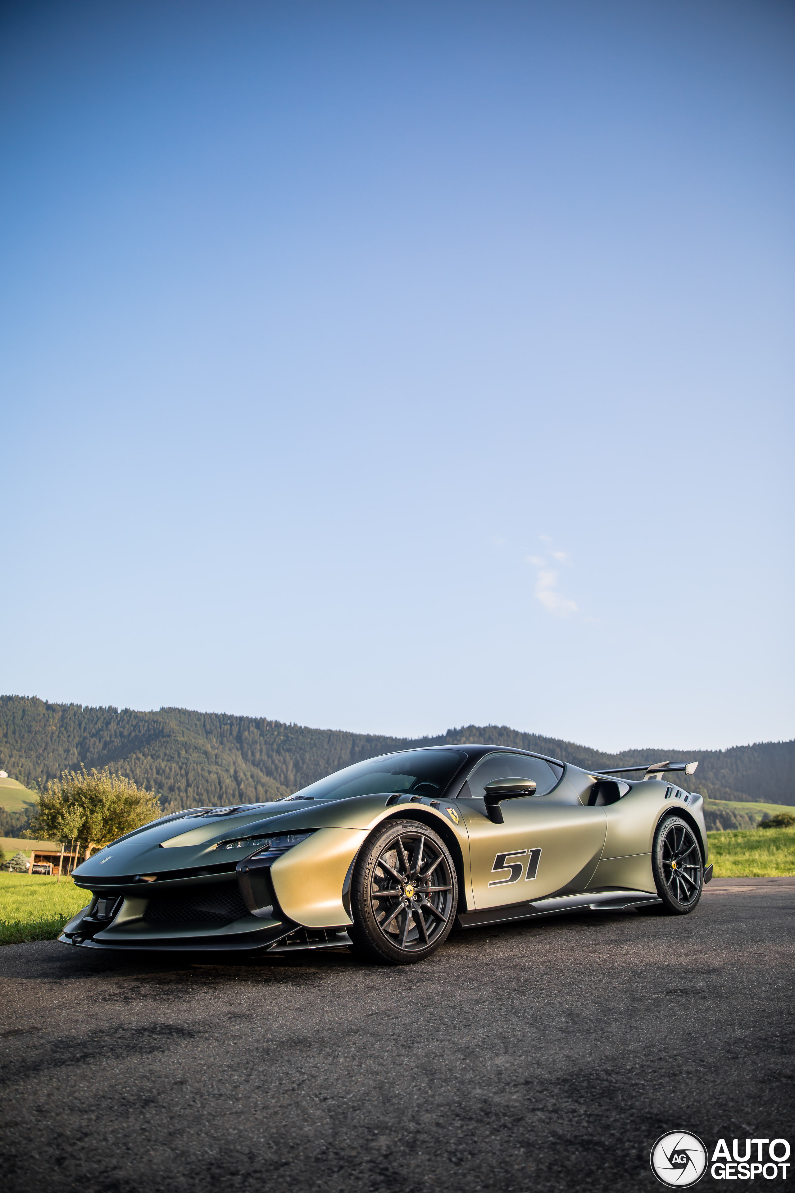 Erg lekkere Ferrari SF90 XX Stradale staat perfect op de foto