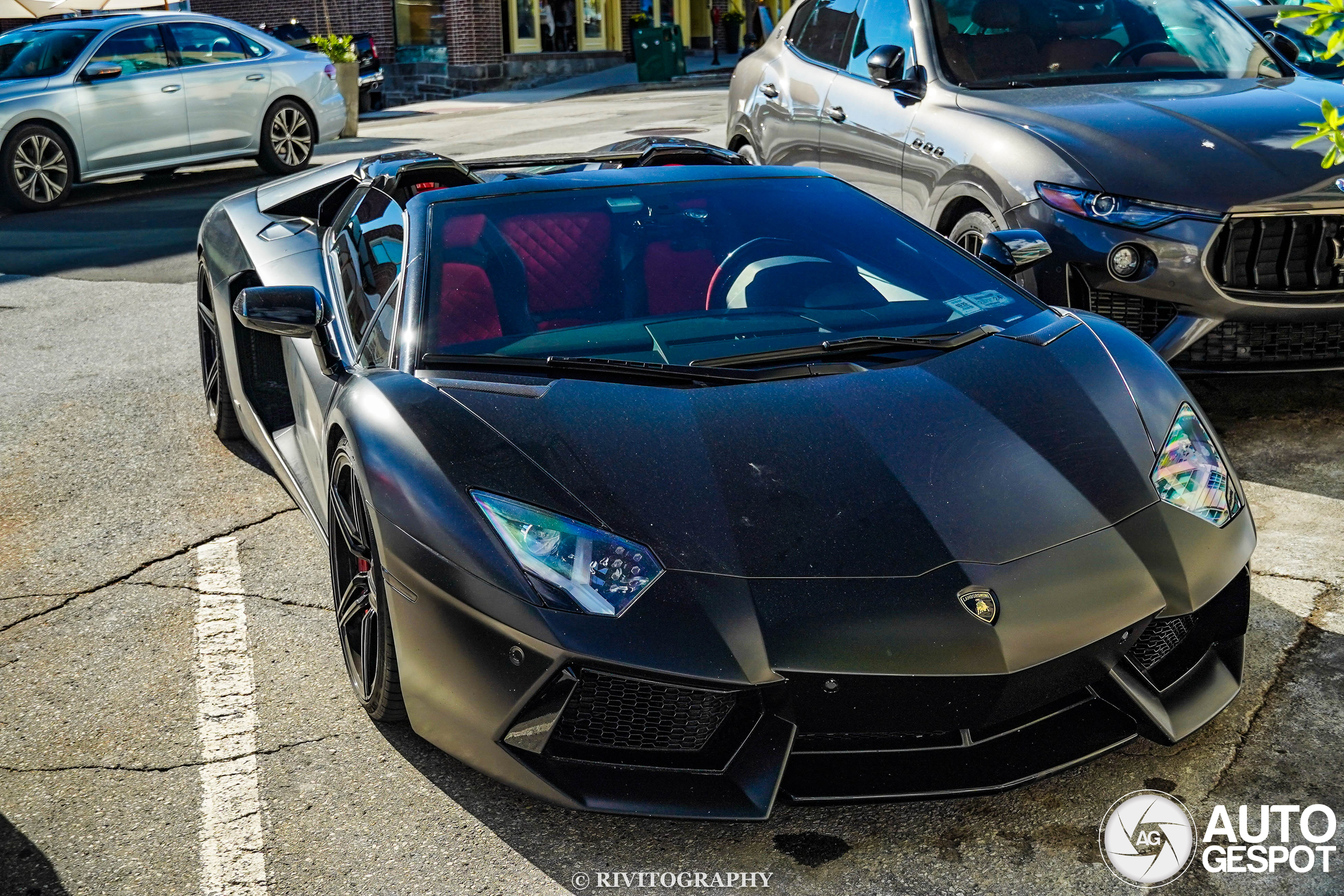 Lamborghini Aventador LP700-4 Roadster - 15 October 2024 - Autogespot