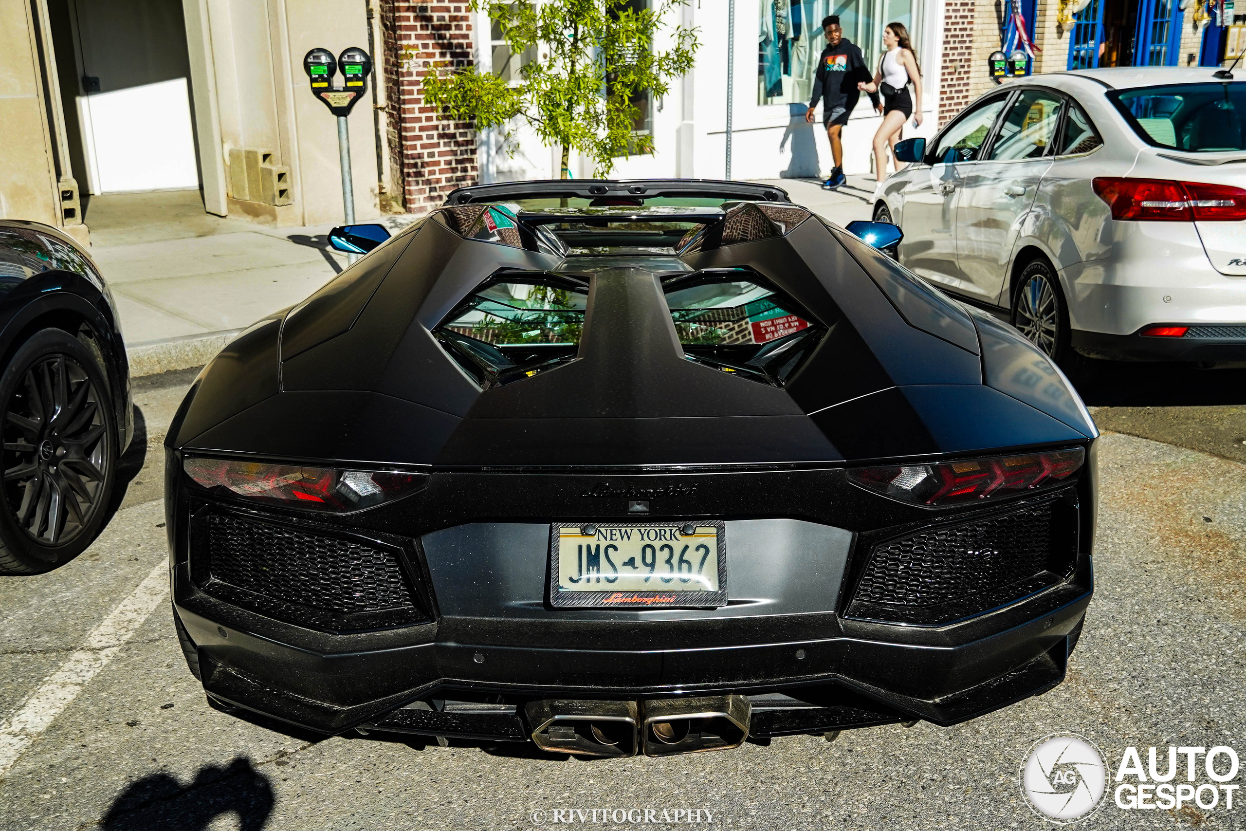 Lamborghini Aventador LP700-4 Roadster - 15 October 2024 - Autogespot