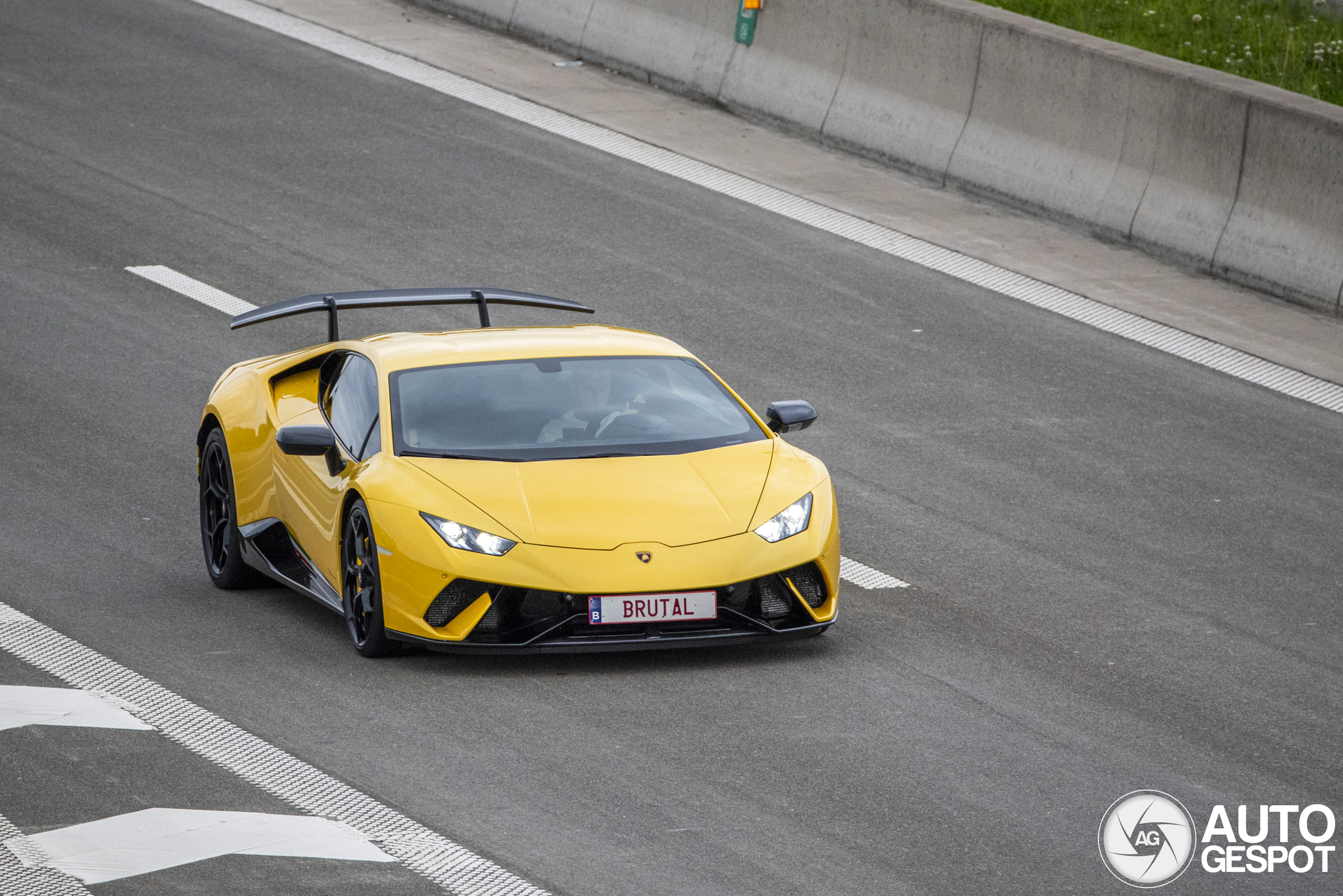 Huracán LP6404 Performante 15 October 2024 Autogespot