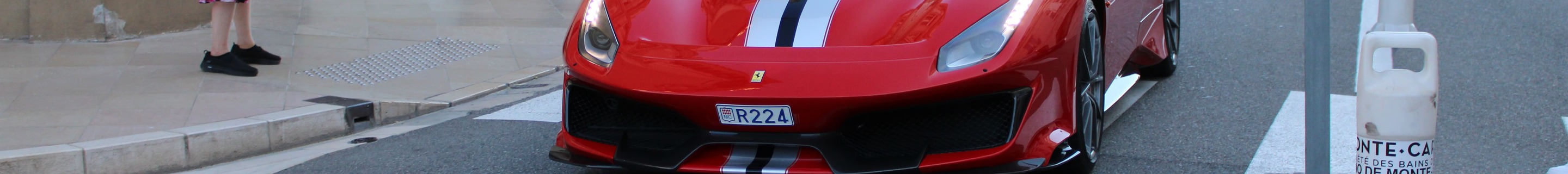 Ferrari 488 Pista