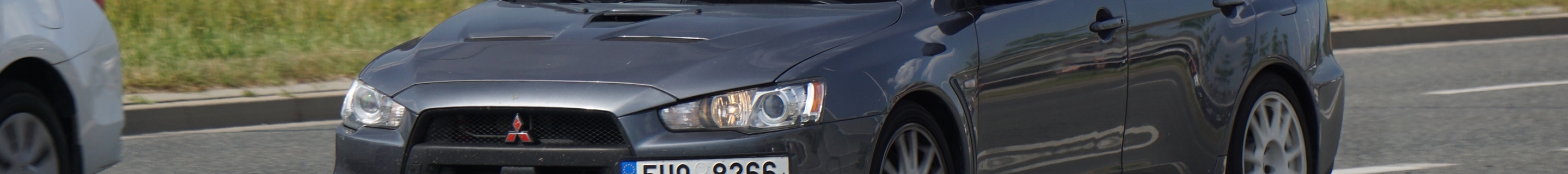 Mitsubishi Lancer Evolution X