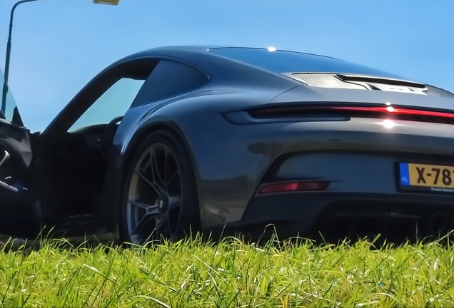 Porsche 992 GT3 Touring