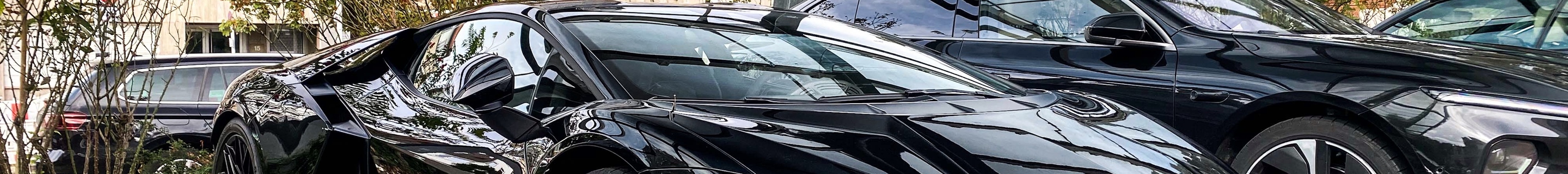 Lamborghini Revuelto