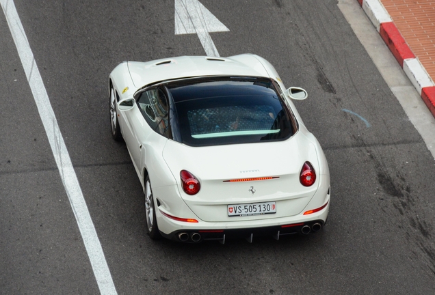 Ferrari California T