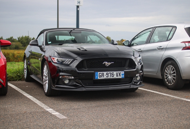Ford Mustang GT Convertible 2015