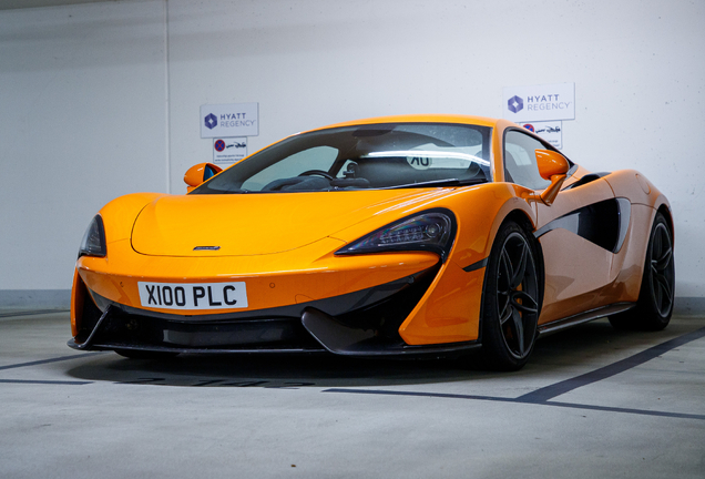 McLaren 570S