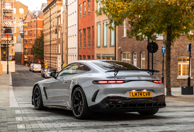 Mercedes-AMG GT 63 C192