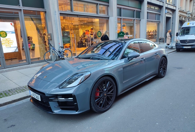 Porsche 972 Panamera GTS