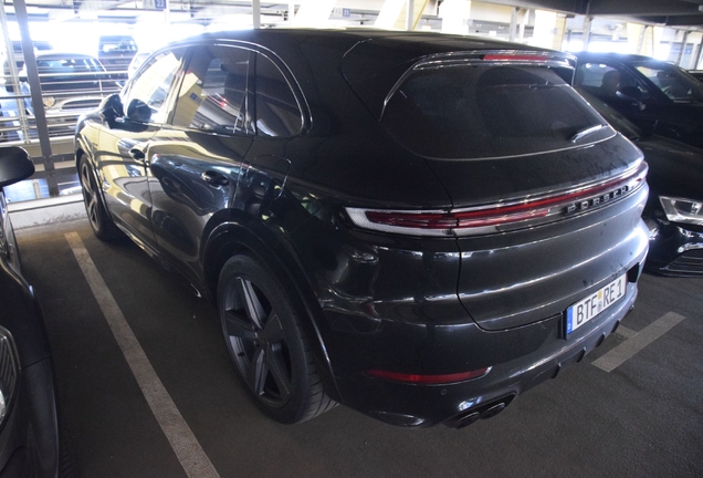 Porsche 9YA Cayenne Turbo E-Hybrid