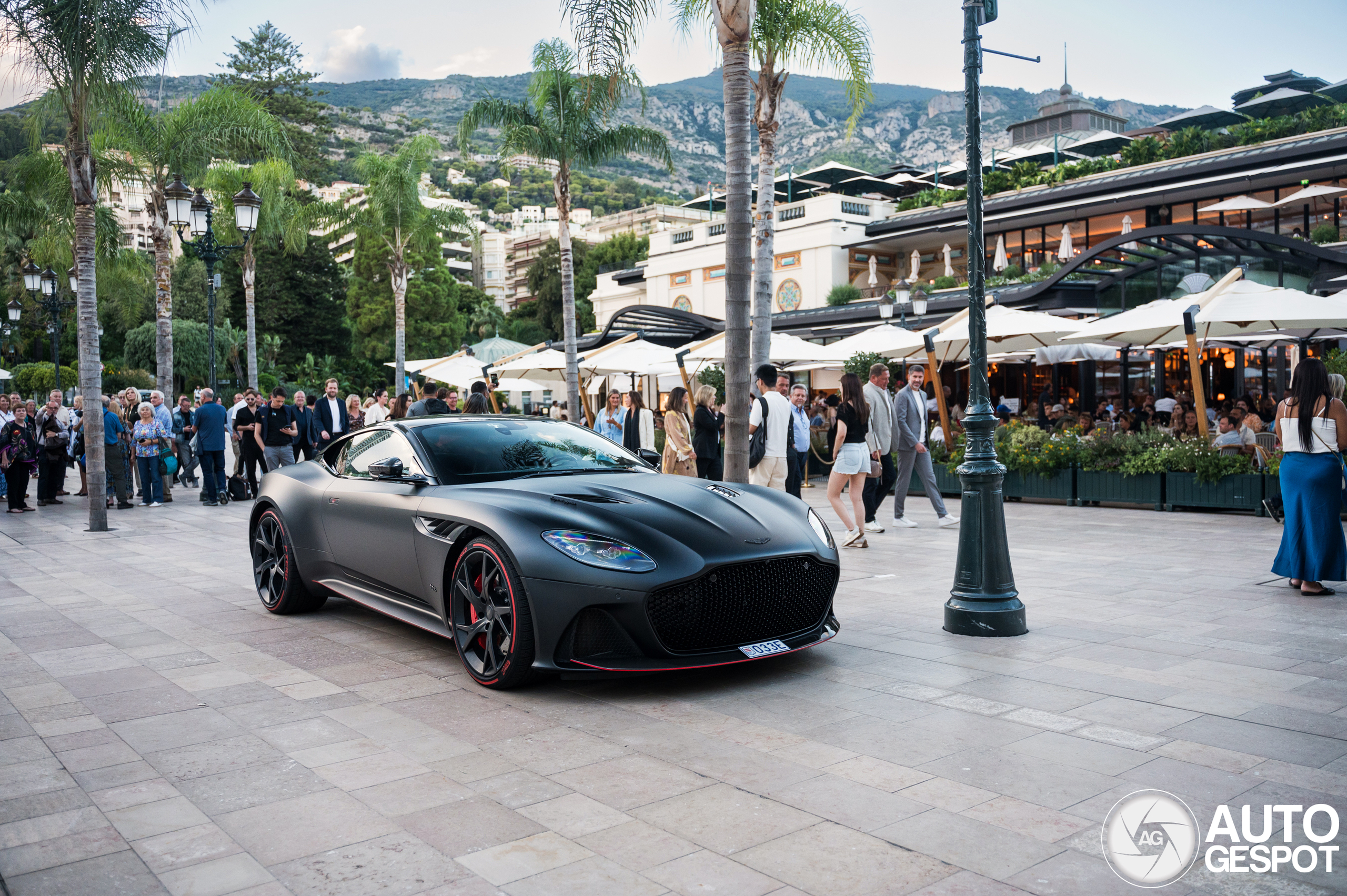 Aston Martin DBS Superleggera