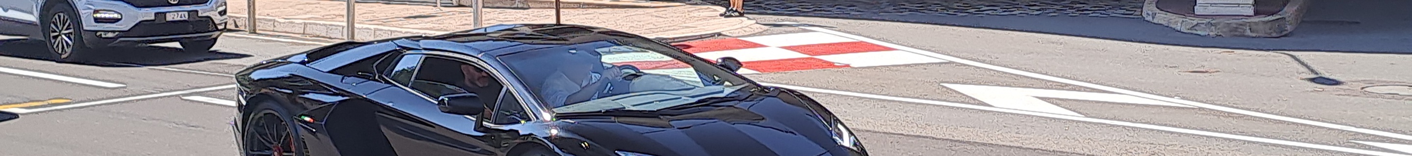 Lamborghini Aventador LP780-4 Ultimae Roadster