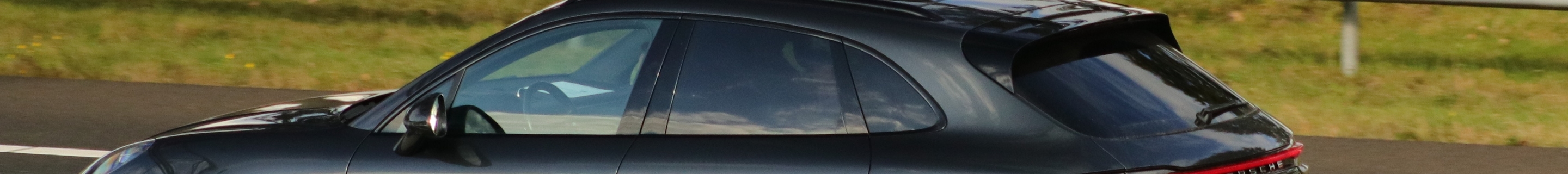 Porsche 95B Macan Turbo MkII