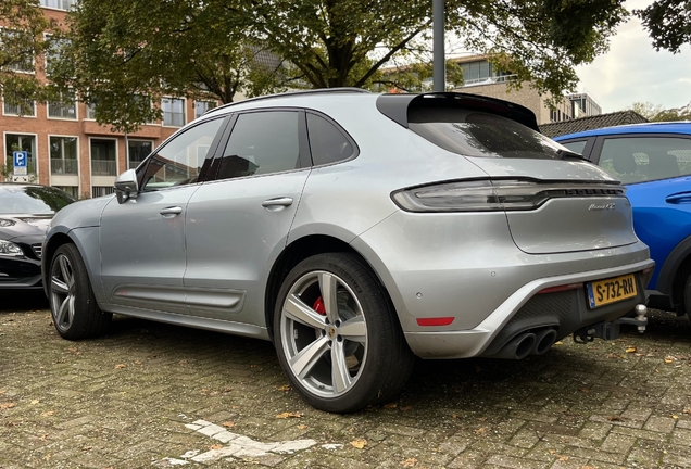 Porsche 95B Macan GTS MkIII