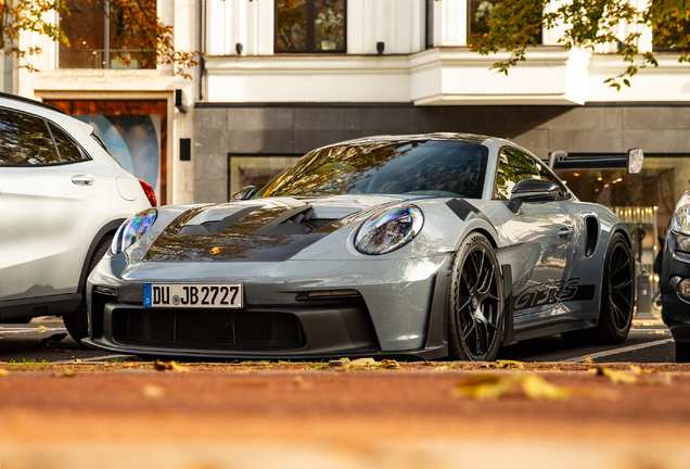 Porsche 992 GT3 RS MkI Weissach Package