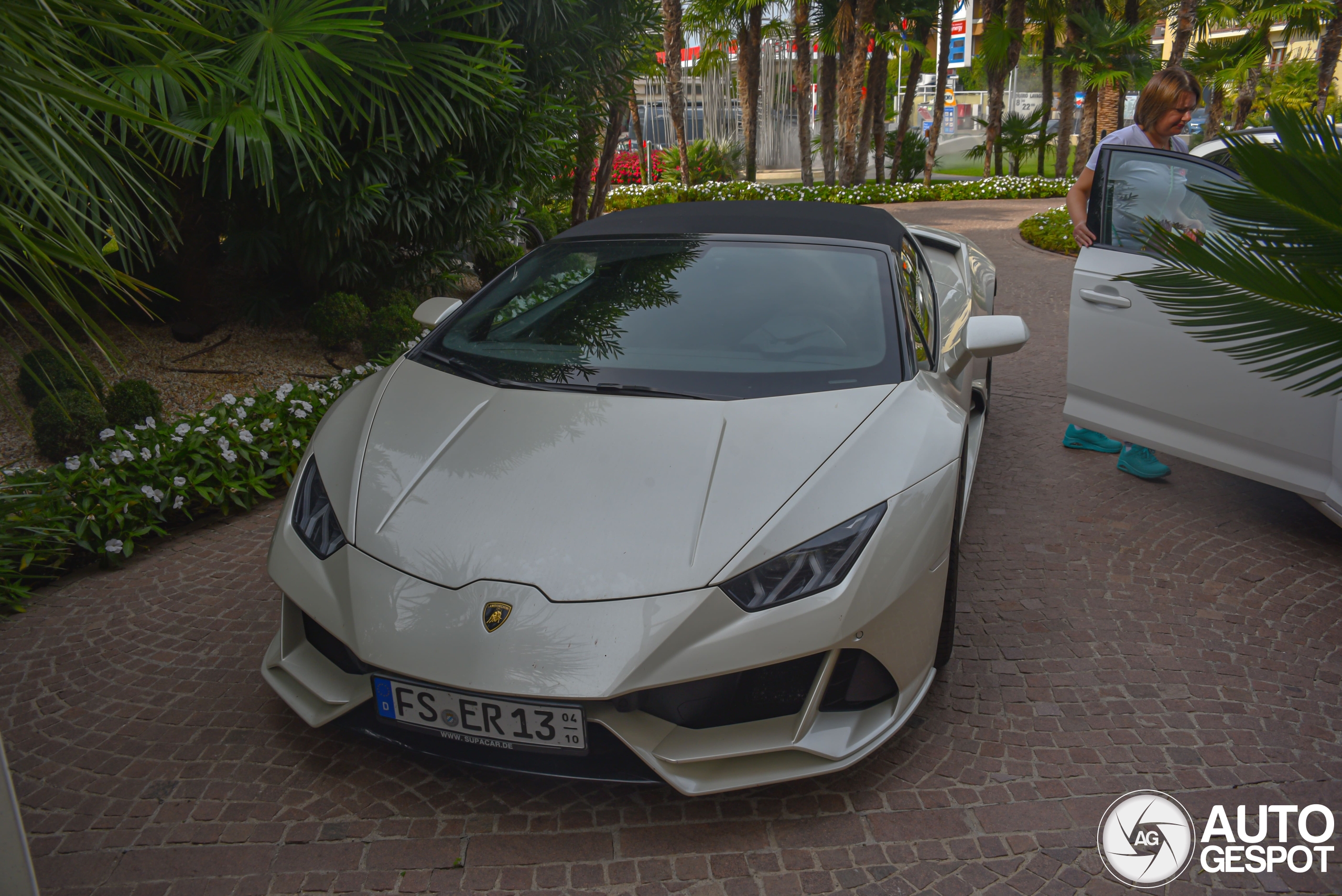 Lamborghini Huracán LP640-4 EVO Spyder